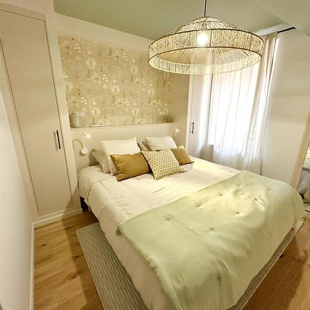 La Maison Cavet 5 Appartements De Standing Au Coeur Du Village Sanary-sur-Mer Bagian luar foto