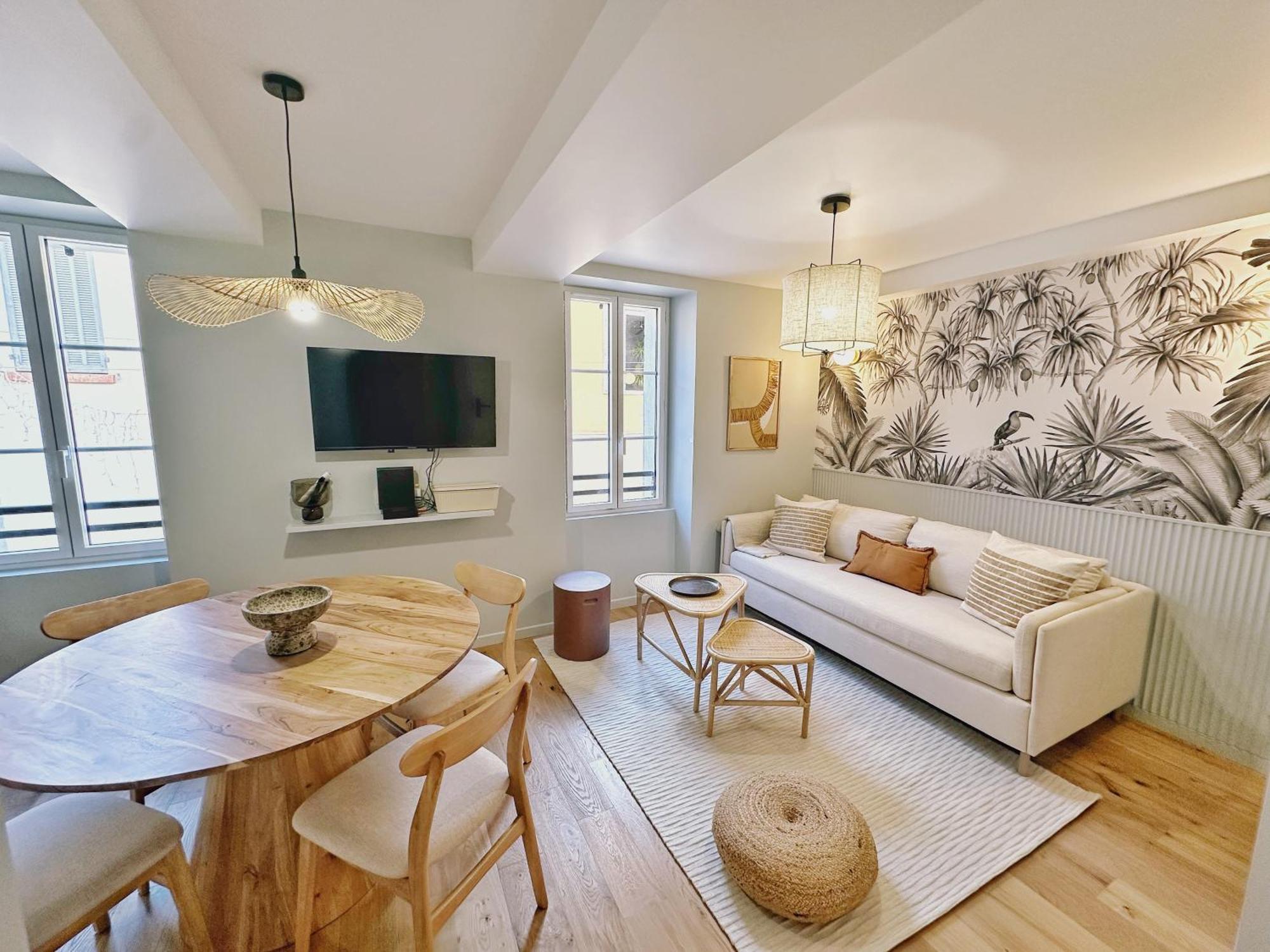La Maison Cavet 5 Appartements De Standing Au Coeur Du Village Sanary-sur-Mer Bagian luar foto