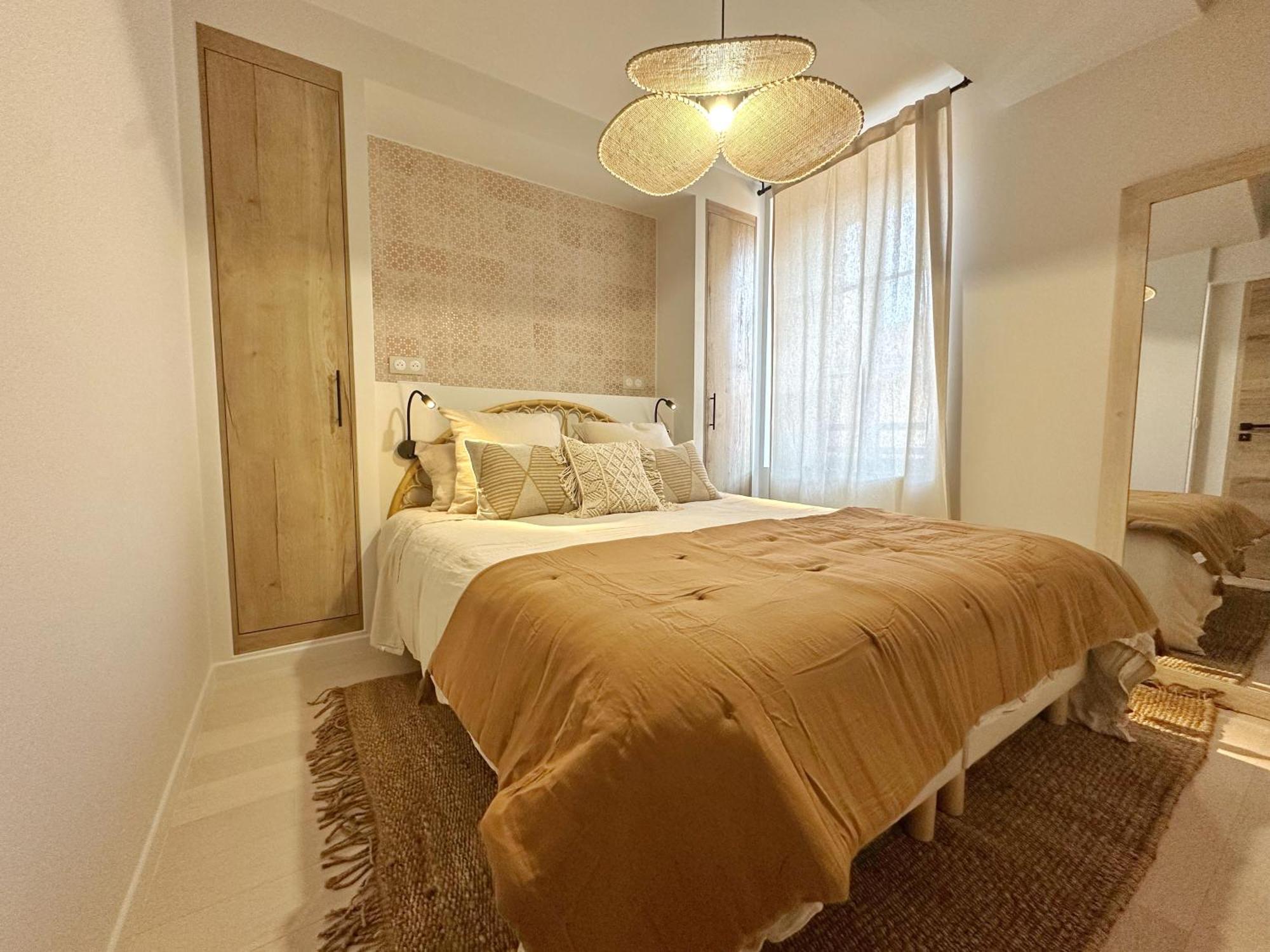 La Maison Cavet 5 Appartements De Standing Au Coeur Du Village Sanary-sur-Mer Bagian luar foto