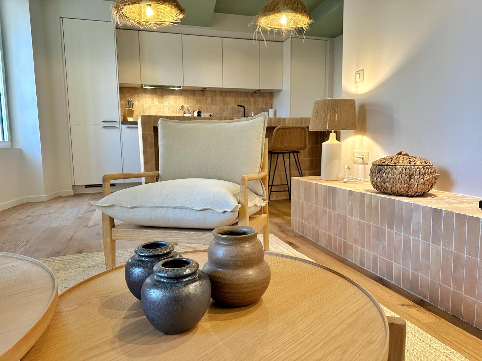La Maison Cavet 5 Appartements De Standing Au Coeur Du Village Sanary-sur-Mer Bagian luar foto