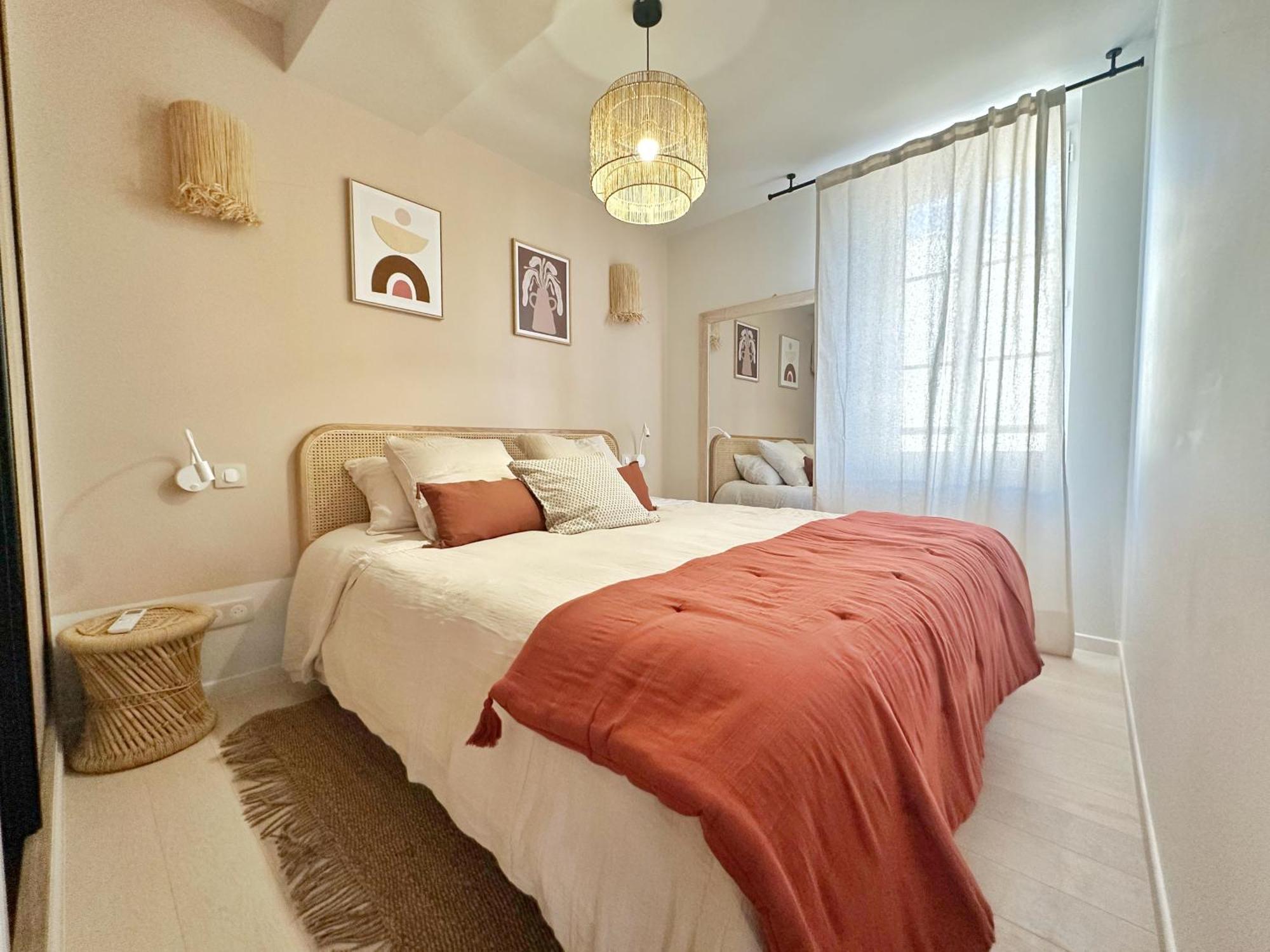 La Maison Cavet 5 Appartements De Standing Au Coeur Du Village Sanary-sur-Mer Bagian luar foto